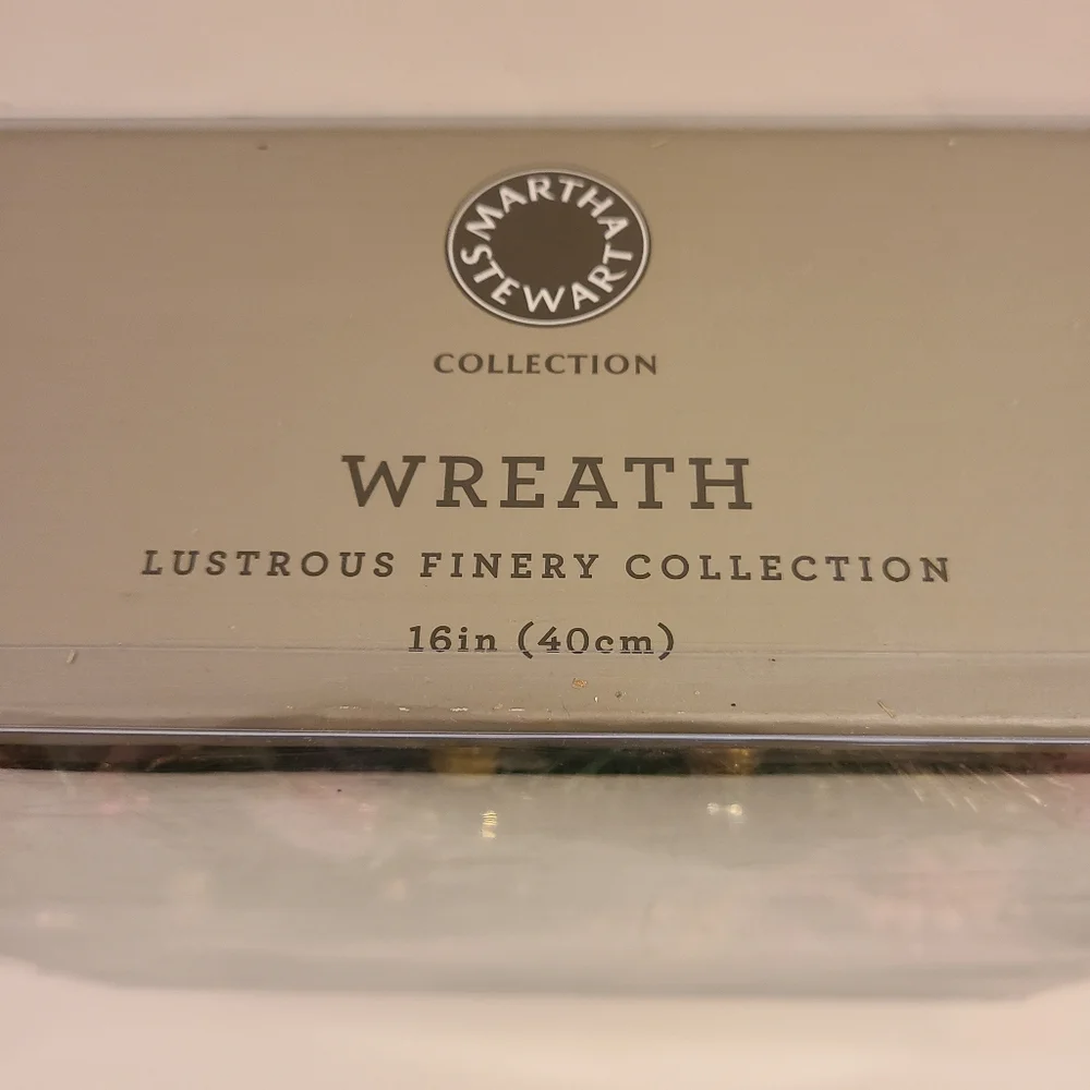 Wreath Martha Stewart Lustous Finery Collection 38